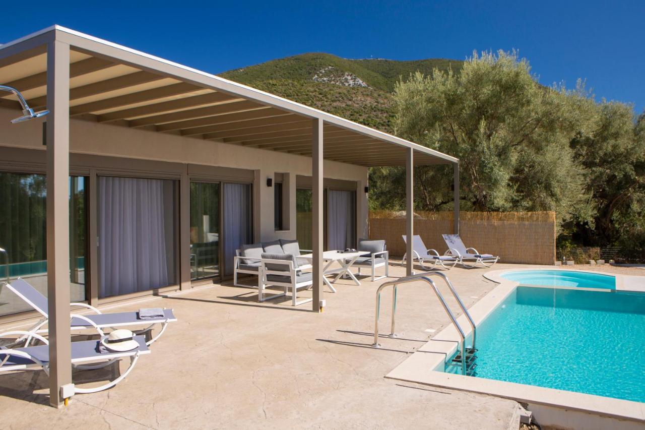 Averto Villas With Private Pool Νυδρί Εξωτερικό φωτογραφία
