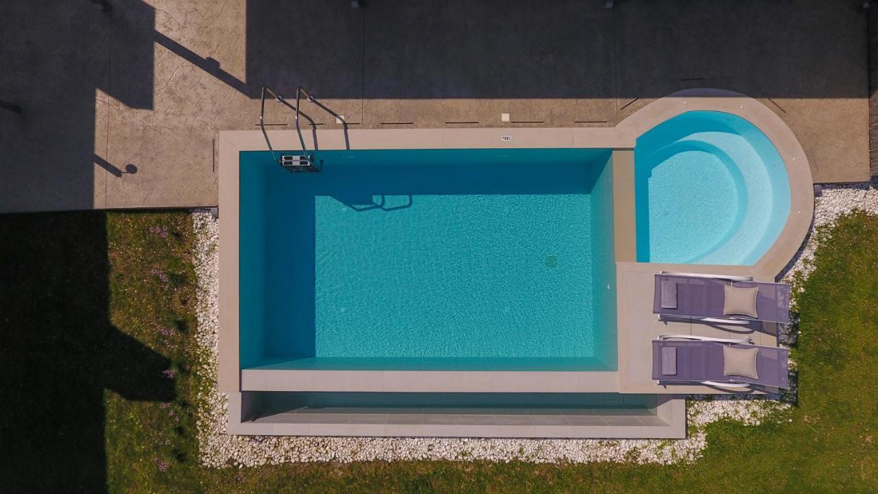 Averto Villas With Private Pool Νυδρί Εξωτερικό φωτογραφία