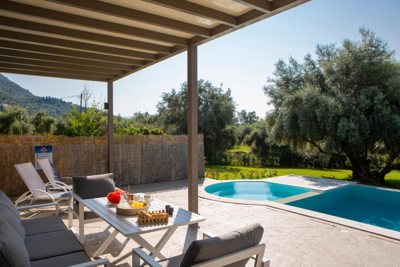 Averto Villas With Private Pool Νυδρί Εξωτερικό φωτογραφία