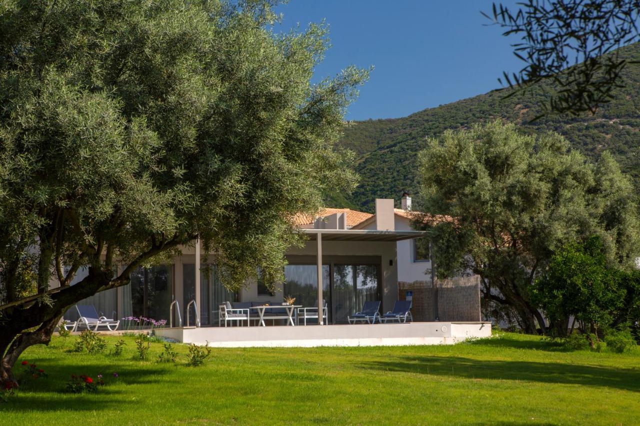 Averto Villas With Private Pool Νυδρί Εξωτερικό φωτογραφία