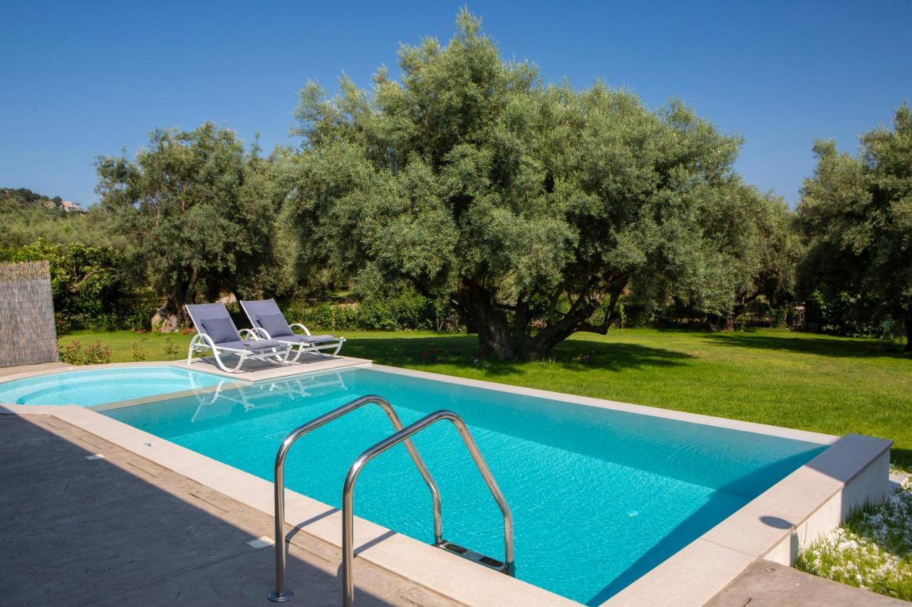 Averto Villas With Private Pool Νυδρί Εξωτερικό φωτογραφία