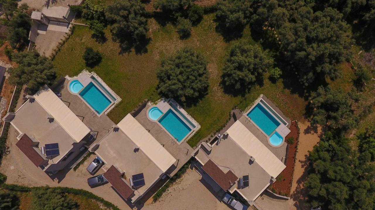 Averto Villas With Private Pool Νυδρί Εξωτερικό φωτογραφία