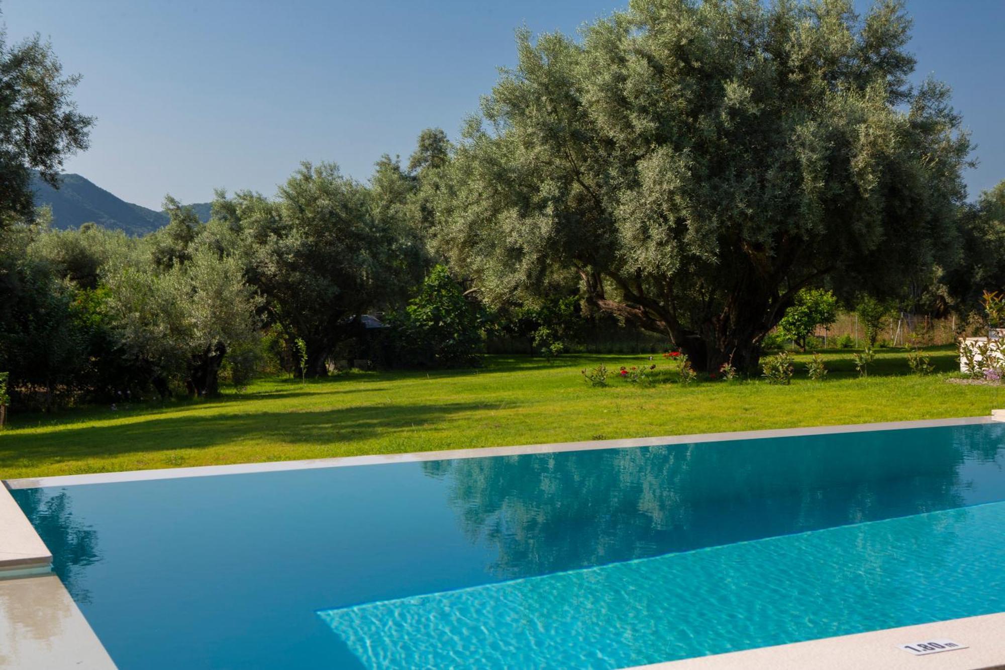 Averto Villas With Private Pool Νυδρί Εξωτερικό φωτογραφία